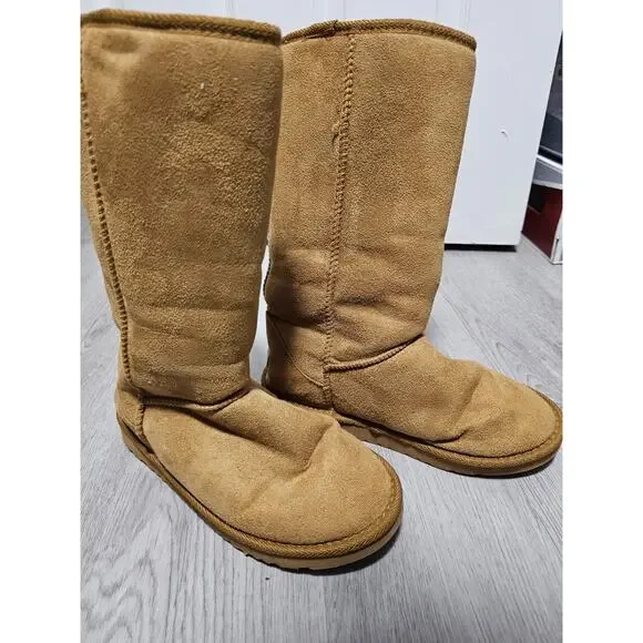 Womens UGG AUSTRALIA 218507 chestnut sheepskin tall comfy winter boots sz 6 - Picture 2 of 7